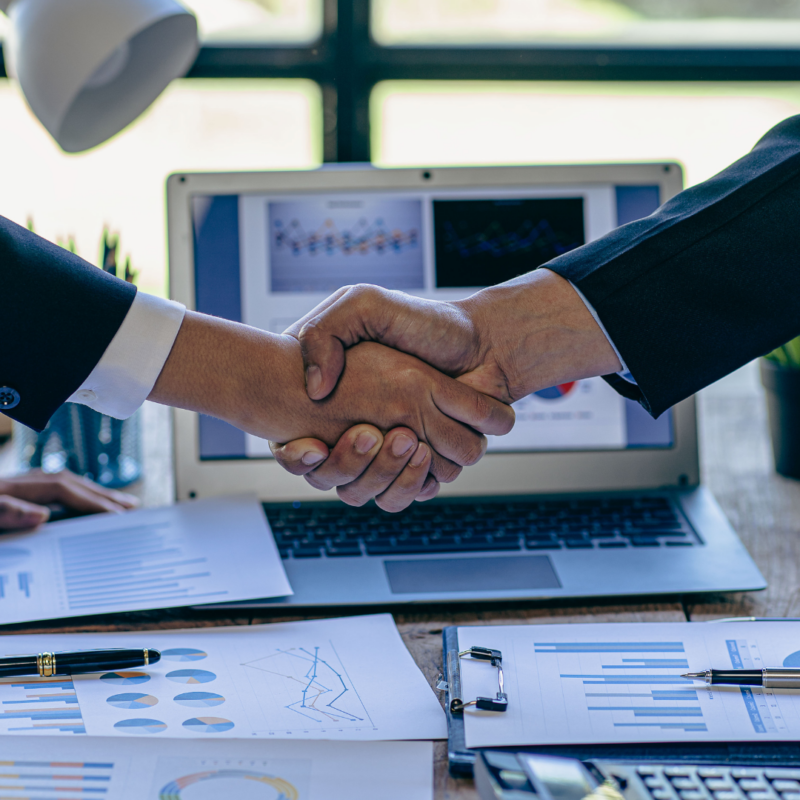 How Fractional CFOs Bridge the Gap Between You and M&A Advisory Firms