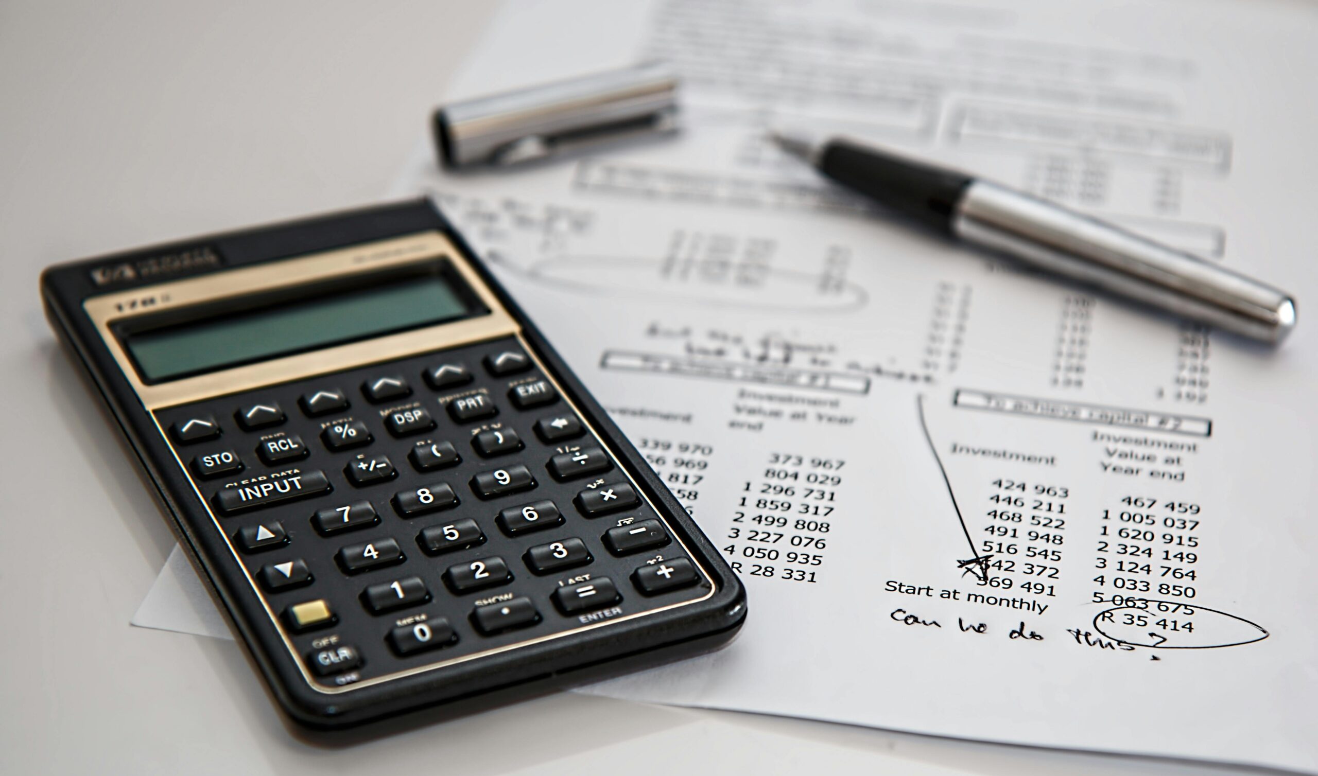 Outsourced CFO Services Explained: What Business Owners Need to Know Before Hiring