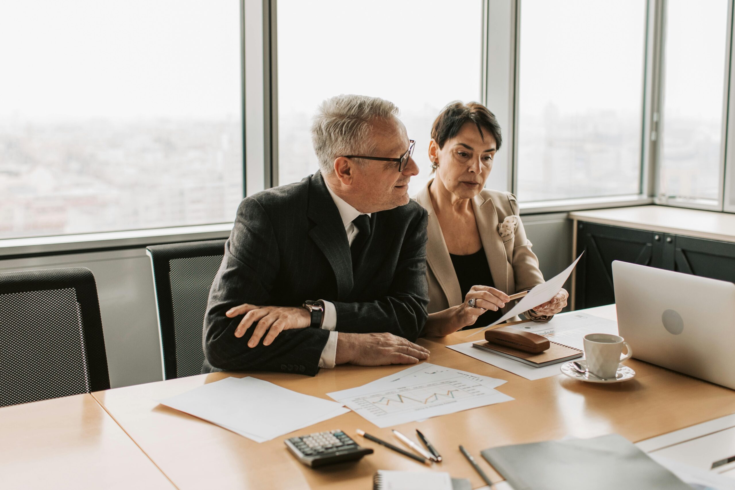 Best Outsourced CFO Services – How to Find the Right Fit for Your Company